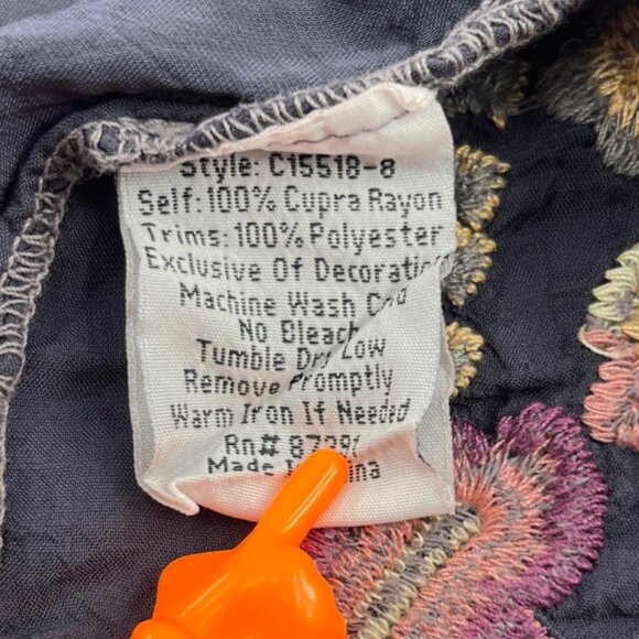 Johnny Was Women's Size XS Embroidered Tunic Top Cupra Rayon & Polyester - Picture 4 of 5